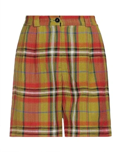Momoní Woman Shorts & Bermuda Shorts Light Green Size 4 Linen, Viscose