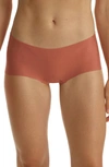 COMMANDO BUTTER SEAMLESS HIPSTER PANTIES,BS05