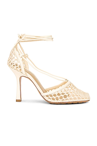 Bottega Veneta Beige Stretch Web Heels In 9213 Toile