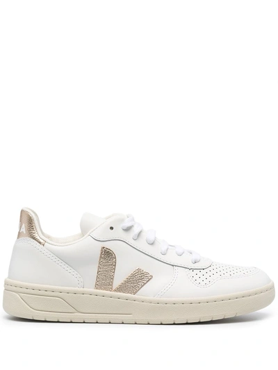Veja Logo Lace Up Casual Sports Shoes In Extra White Platine