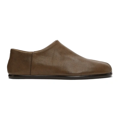 Maison Margiela Tabi Babouche Leather Loafers In Brown