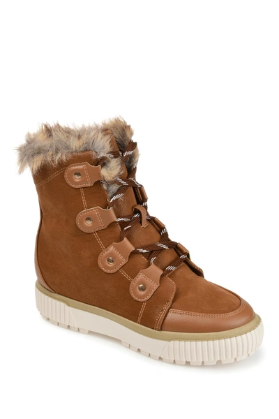 Journee Collection Glacier Boot In Tan