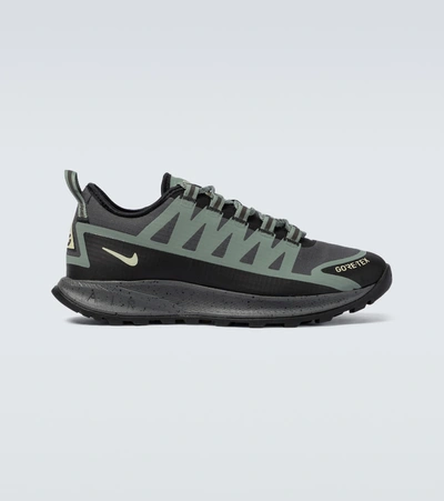 Nike Acg Air Nasu Gore-tex®运动鞋 In Clay Green/olive Aura