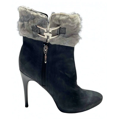 Pre-owned Cesare Paciotti Ankle Boots In Grey