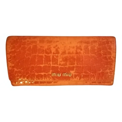 Pre-owned Miu Miu Leather Clutch In Orange