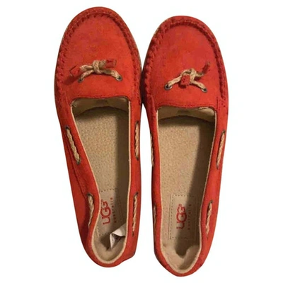 Pre-owned Ugg Flats In Red