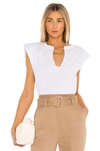 Frame Padded Shoulder V-neck T-shirt In Blanc