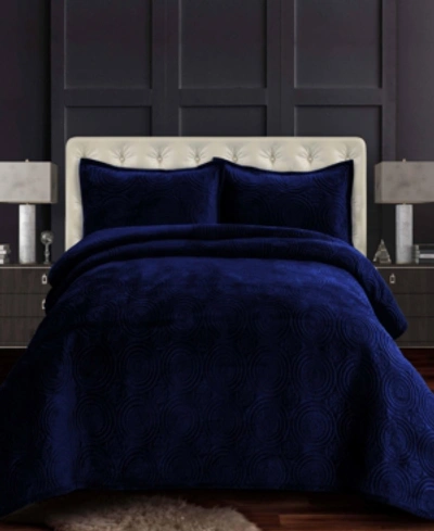 Tribeca Living Capri Medallion Velvet Oversized Solid 3 Piece Quilt Set, King In Navy