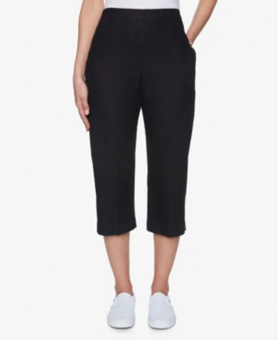 Alfred Dunner Petite Classics Capri Pull-on Pants In Black