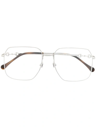 Gucci Gg095 Horsebit Detail Glasses In Silber