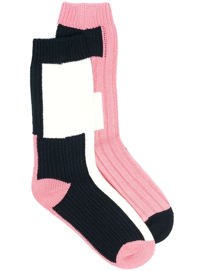 Sacai Ribbed-knit Colour-block Socks In Pink