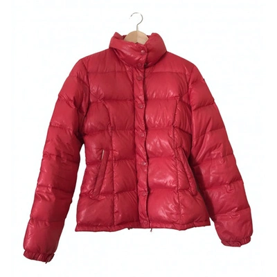 Pre-owned Guess Puffer In Red