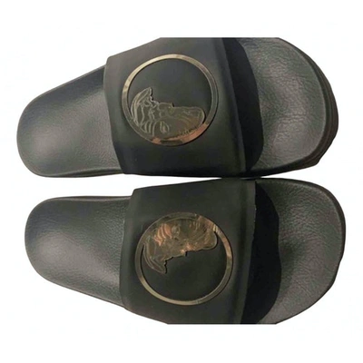 Pre-owned Versace Black Rubber Sandals