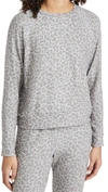 Beyond Yoga Printed Favorite Raglan Crew Pullover Sweatshirt In Chai Cocoa Brown Leopard