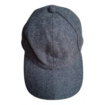 Pre-owned Dkny Wool Hat In Grey