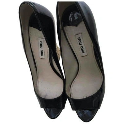Pre-owned Miu Miu Patent Leather Sandal In Black