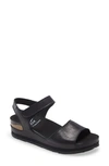 ON FOOT PLATFORM SANDAL,203