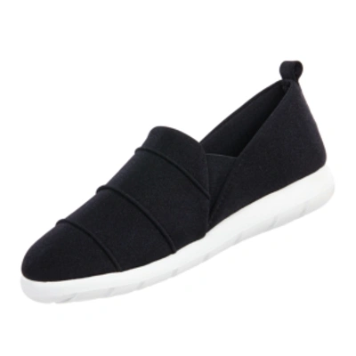 Isotoner Signature Zenz From Isotoner Women's Indoor/outdoor Pintuck Lauren Slip-ons In Black