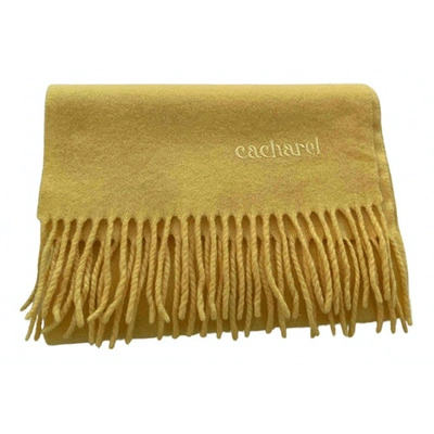 Pre-owned Cacharel Wool Scarf In Yellow