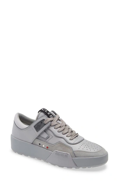 Moncler Men's Promyx Space Platform Low-top Sneakers In White