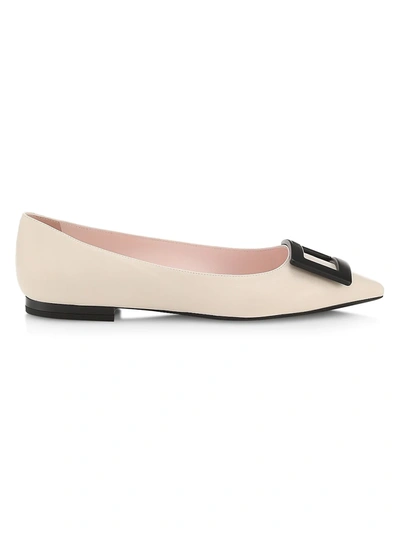 Roger Vivier Gommettine Leather Point-toe Flats In White Black Buckle