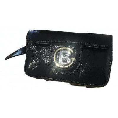 Pre-owned Baldinini Patent Leather Crossbody Bag In Black