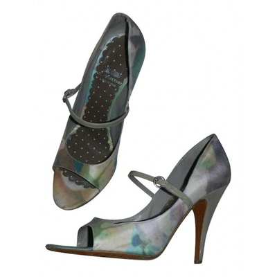 Pre-owned Moschino Cheap And Chic Cloth Heels In Multicolour