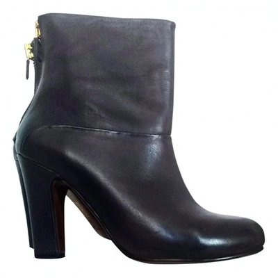 Pre-owned Lola Cruz Leather Ankle Boots In Brown