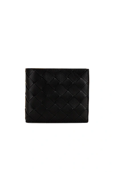 Bottega Veneta Men Leather Wallet With Intrecciato Pattern In Black