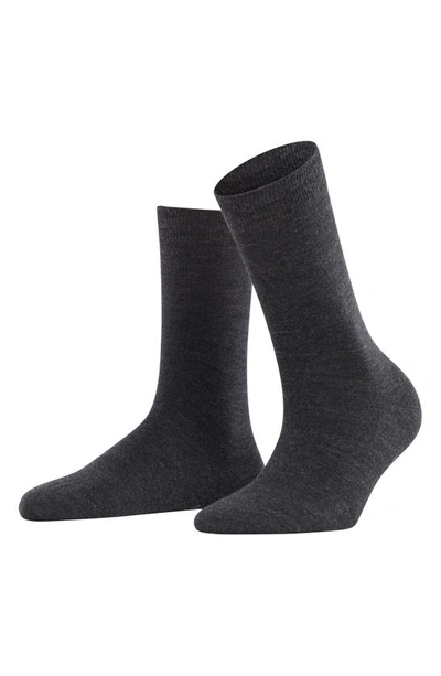 Falke Soft Merino Blend Socks In Charcoal