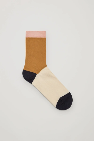 Cos Colour-block Socks In Beige