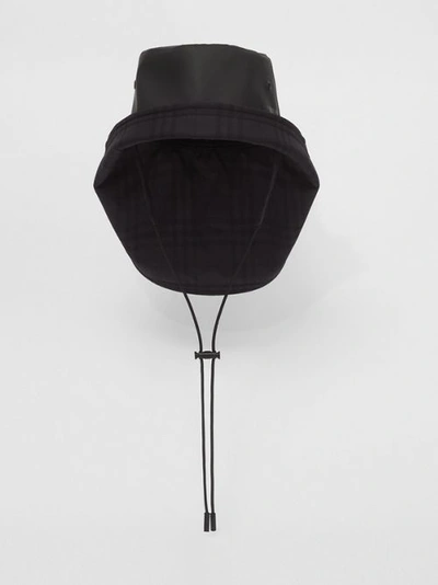 Burberry Logo-print Drawstring Bucket Hat In Black