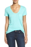 Caslon Rounded V-neck T-shirt In Teal Ripple