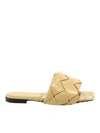 Bottega Veneta The Lido Woven Napa Sandals In Beige In Beige