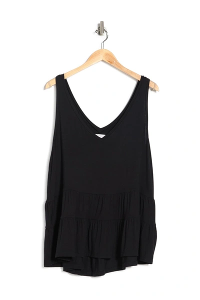 14th & Union Double V-neck Sleeveless Tiered Top In Black