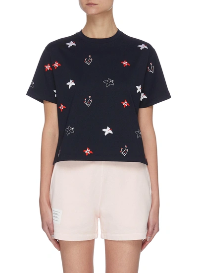 Thom Browne Floral Embroidered Boxy T-shirt In Blue