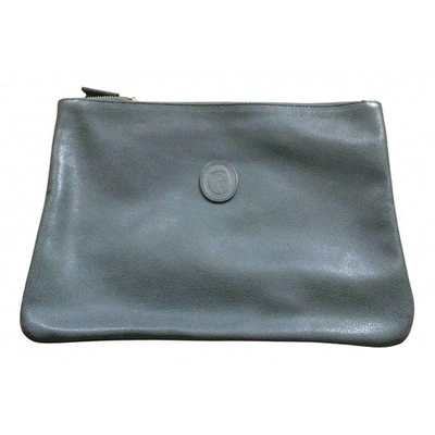 Pre-owned Trussardi Leather Clutch Bag In Grey