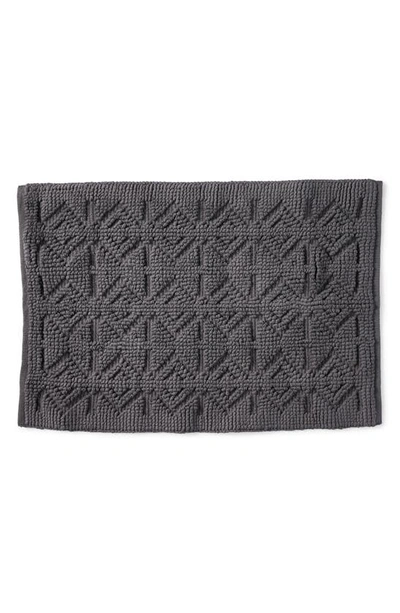 Coyuchi Mosaic Canyon Organic Cotton Bath Mat In Slate W/pavement