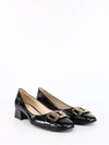 TOD'S TOD'S CHAIN EMBOSSED PUMPS