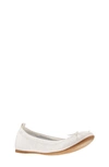 Nina Esther Ballet Flat In Off White Embossed Metallic