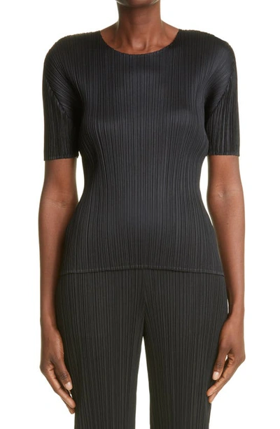 Issey Miyake Pleated Top In Black