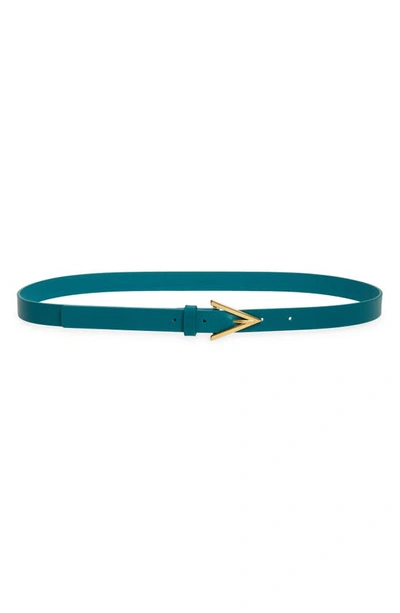 Bottega Veneta Triangle Leather Skinny Belt In Green