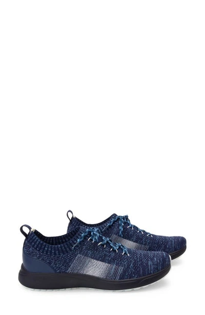 Traq By Alegria Peaq Knit Sneaker In Navy Fabric