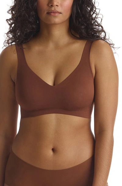 Commando Butter Soft Support Bralette In Cinnamon