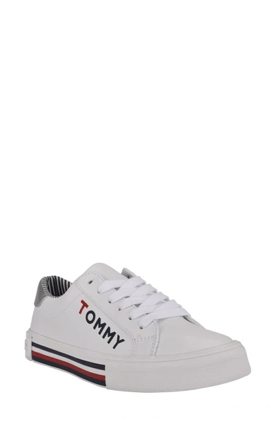 Tommy Hilfiger Kery Sneaker In White Multi Faux Leather