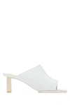 JACQUEMUS JACQUEMUS CARINO HEELED MULES