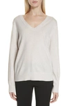 Vince Weekend V-neck Cashmere Sweater In Heather White