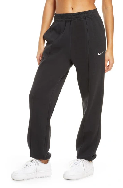 Nike Sportswear Essential Fleece Pants In Black/white