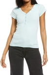 GUESS ESSENTIAL V-NECK LOGO HENLEY TOP,W0GI62R9I50