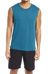 Alo Yoga The Triumph Sleeveless T-shirt In Mineral Blue